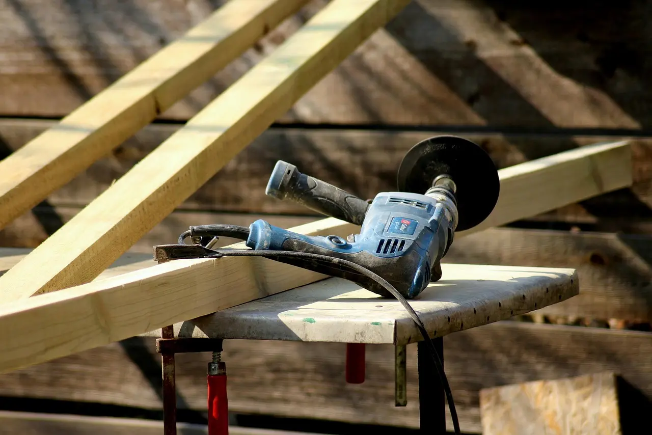 Essential Power Tools Every New Contractor Should Own